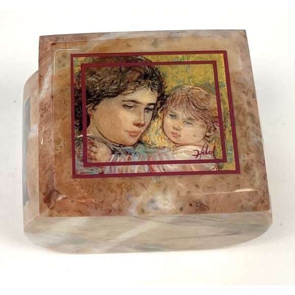 VTG Edna Hibel Mother & Child Pink Marble Lidded TRINKET BOX Art 2.75" EUC - Picture 1 of 5